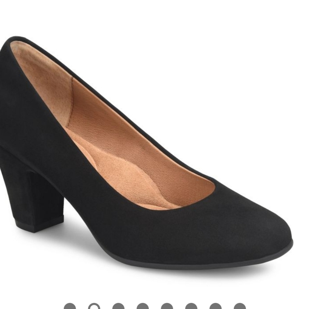 Euro Soft by Sofft Shoes Womens 7 W Pump Black Suede Round Toe Cone Heels